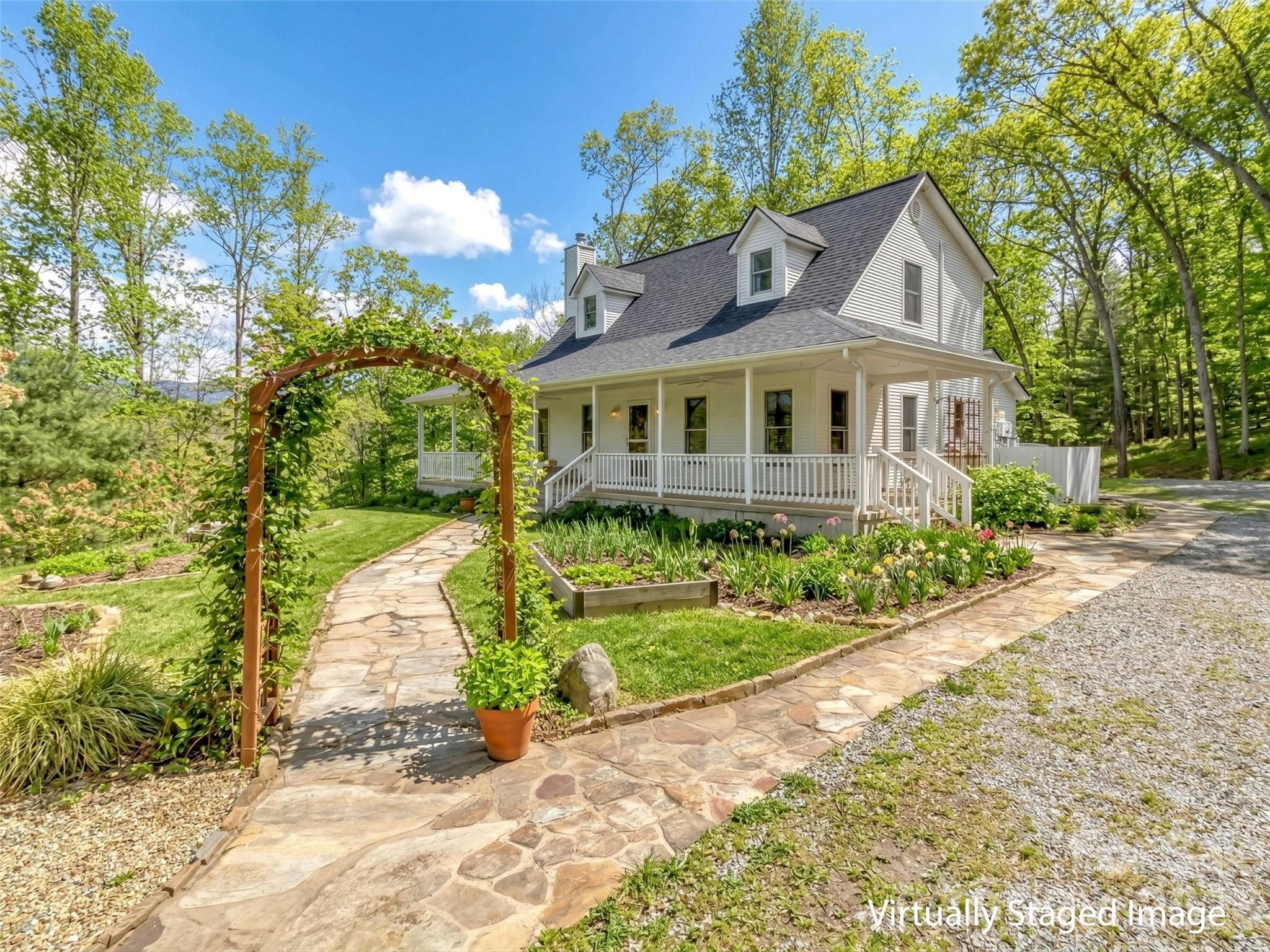 109 Paradise Circle Clyde NC 28721