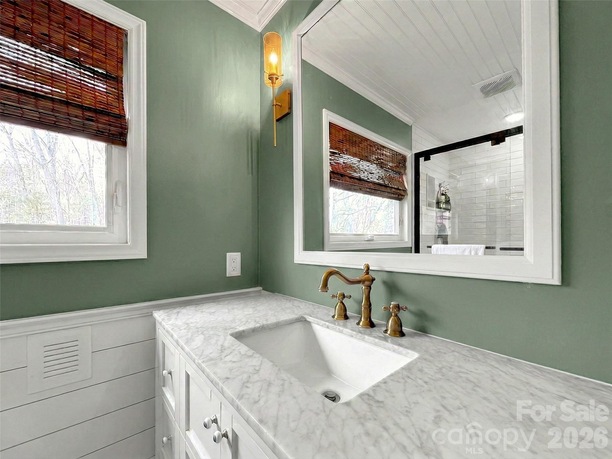 109 Paradise Circle Clyde NC 28721