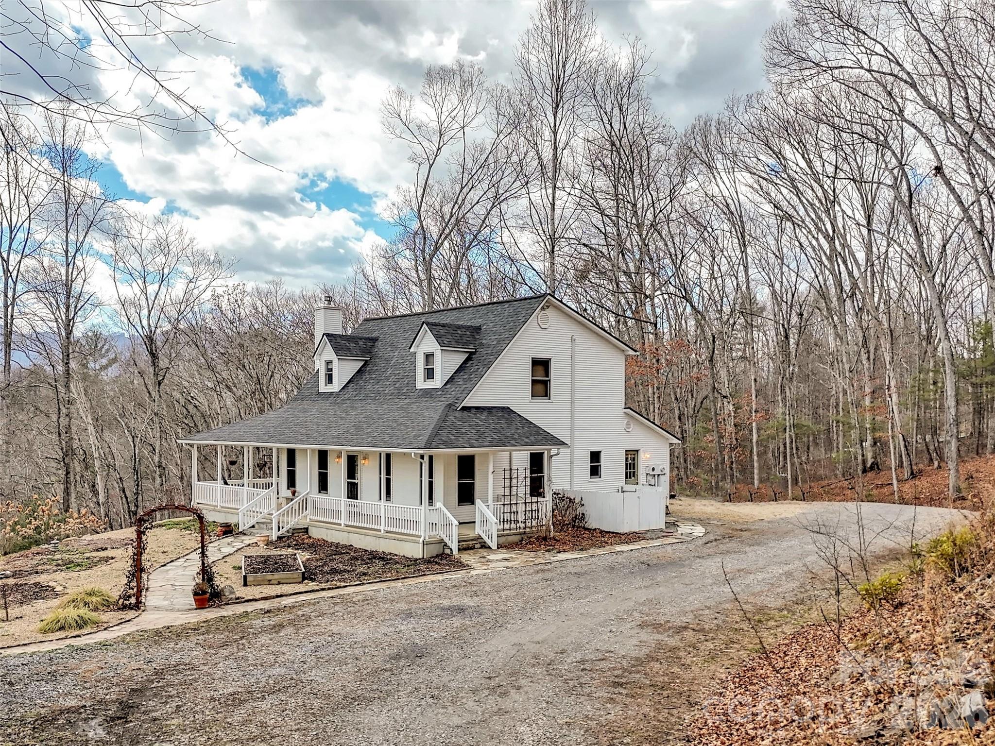 109 Paradise Circle Clyde NC 28721