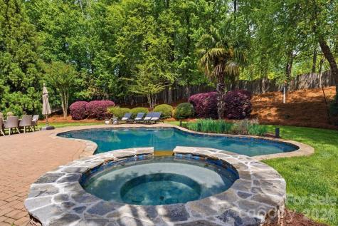 7004 Camrose Crossing Lane Matthews NC 28104