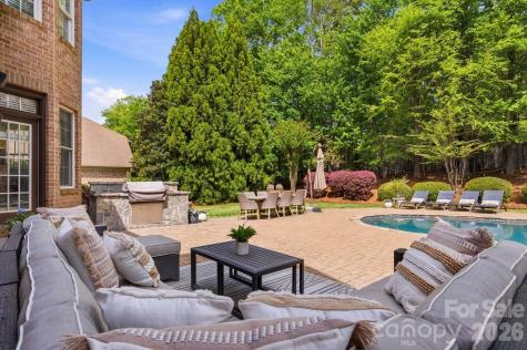 7004 Camrose Crossing Lane Matthews NC 28104