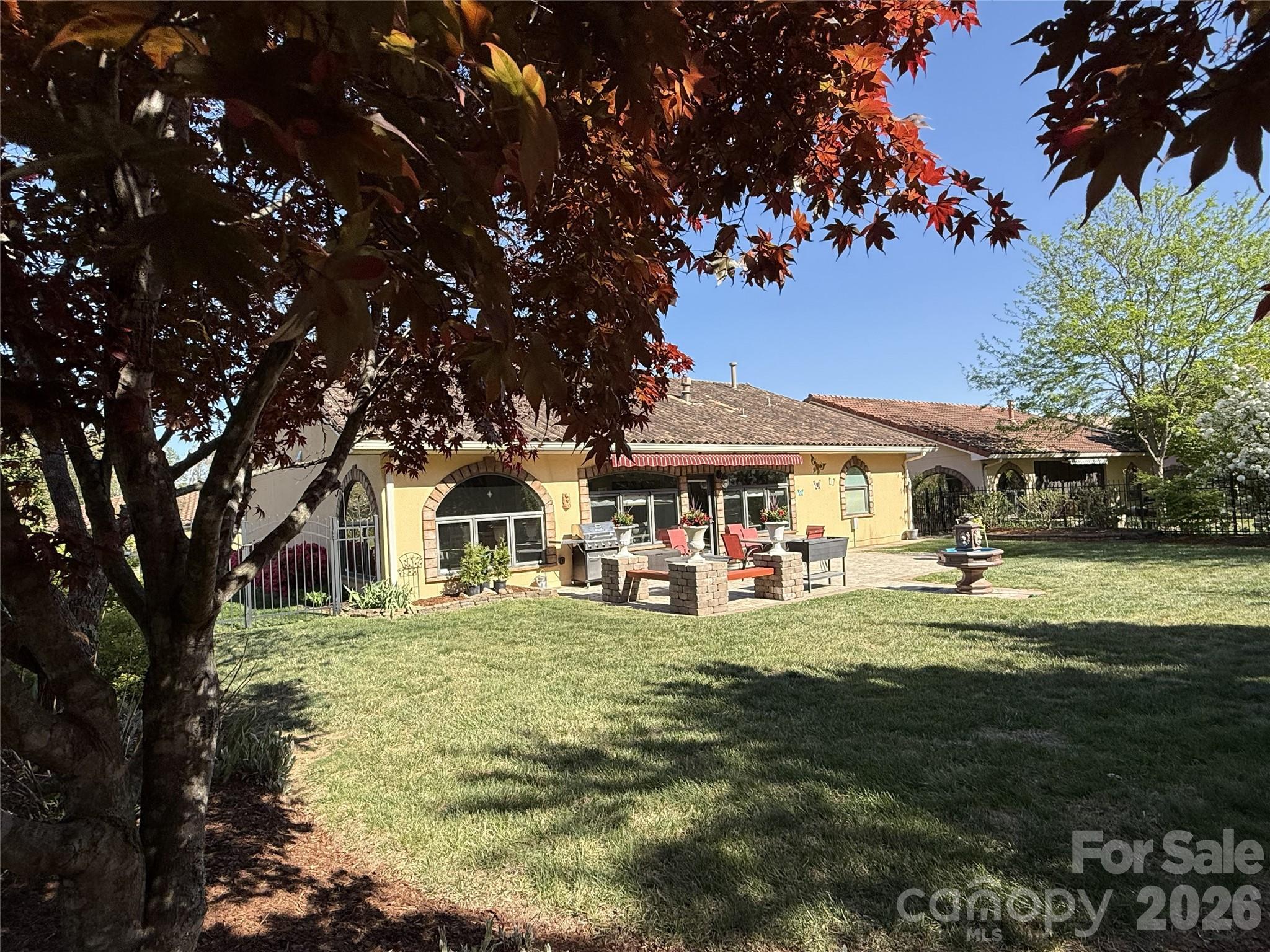 19 Pacifico Drive Asheville NC 28806