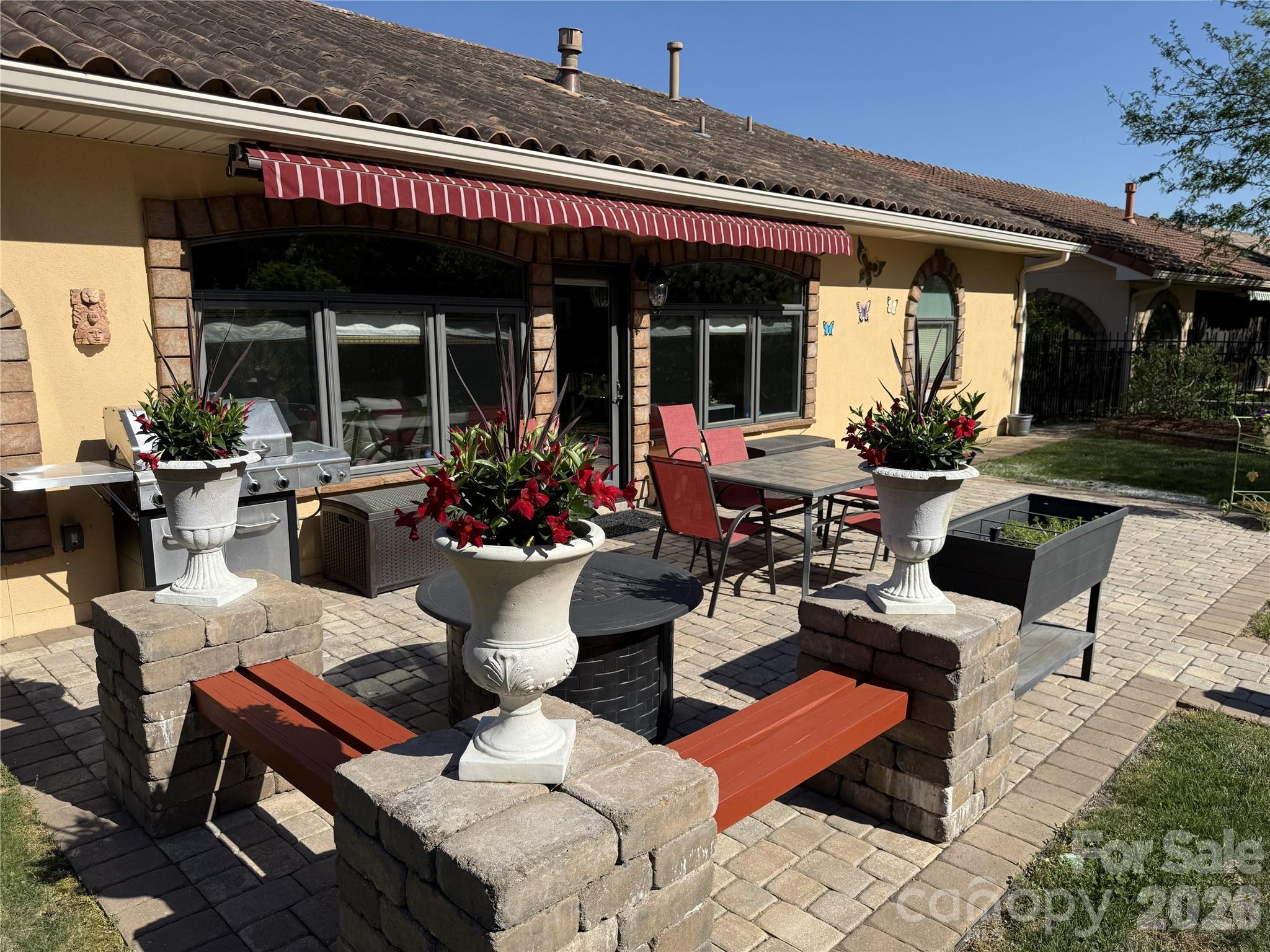 19 Pacifico Drive Asheville NC 28806