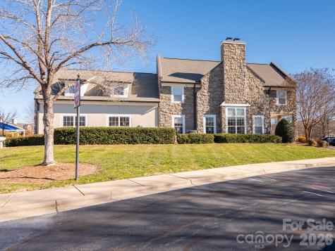 6602 Latherton Lane Charlotte NC 28278