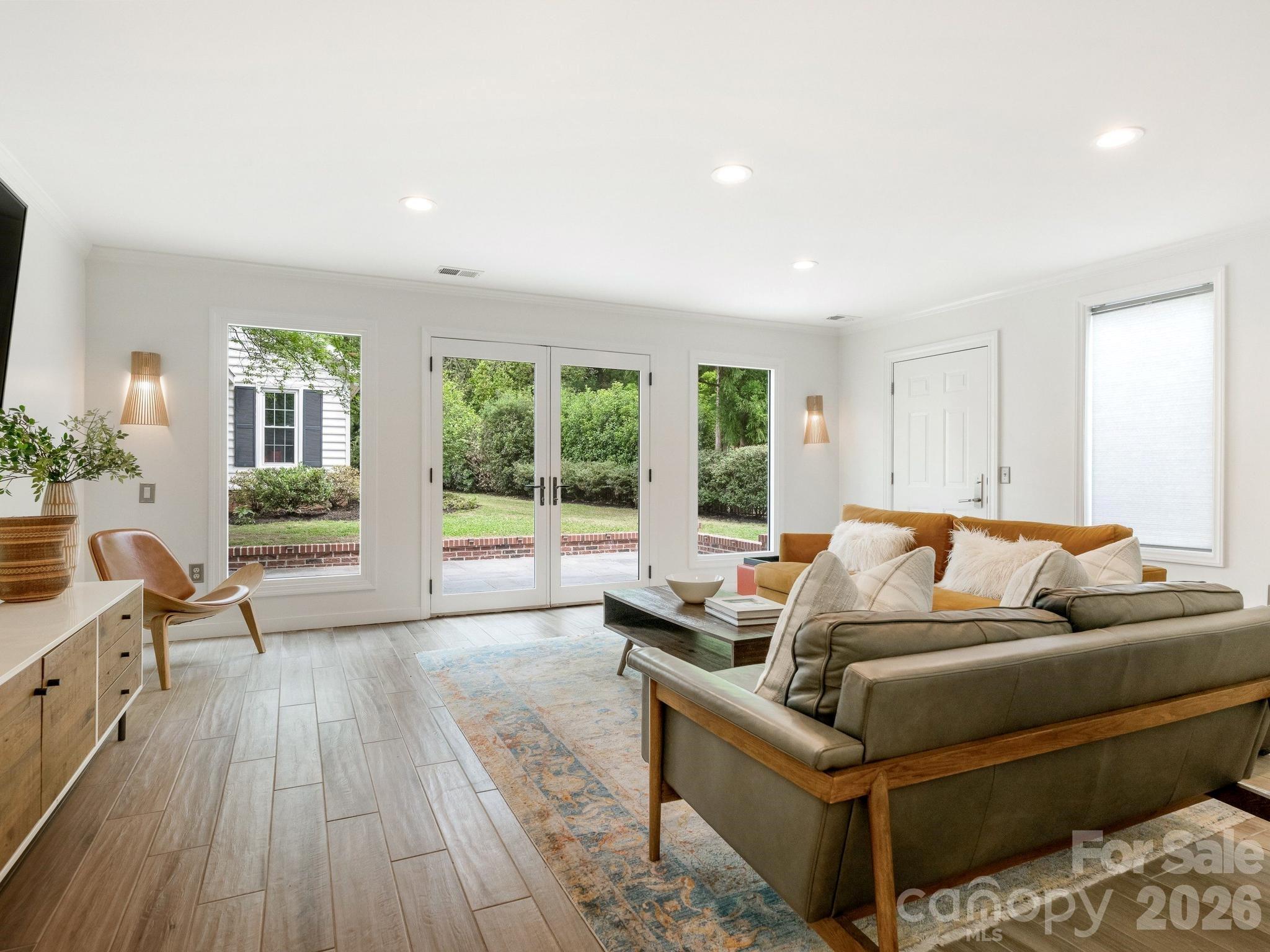 225 Altondale Avenue Charlotte NC 28207