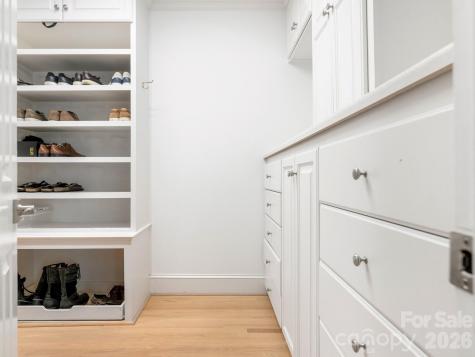 225 Altondale Avenue Charlotte NC 28207