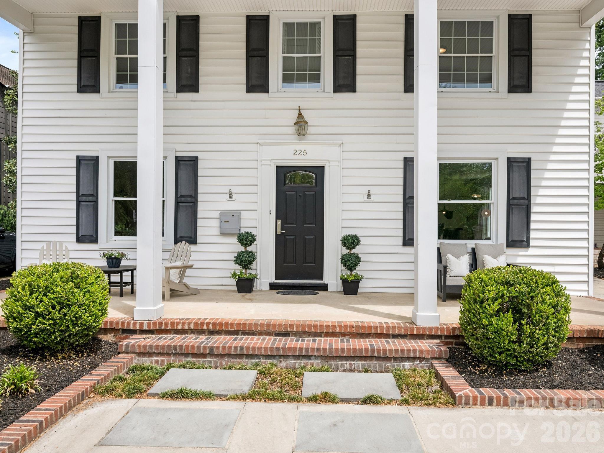 225 Altondale Avenue Charlotte NC 28207
