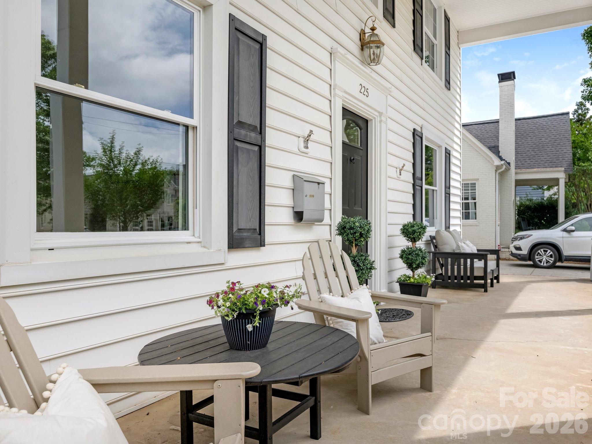 225 Altondale Avenue Charlotte NC 28207