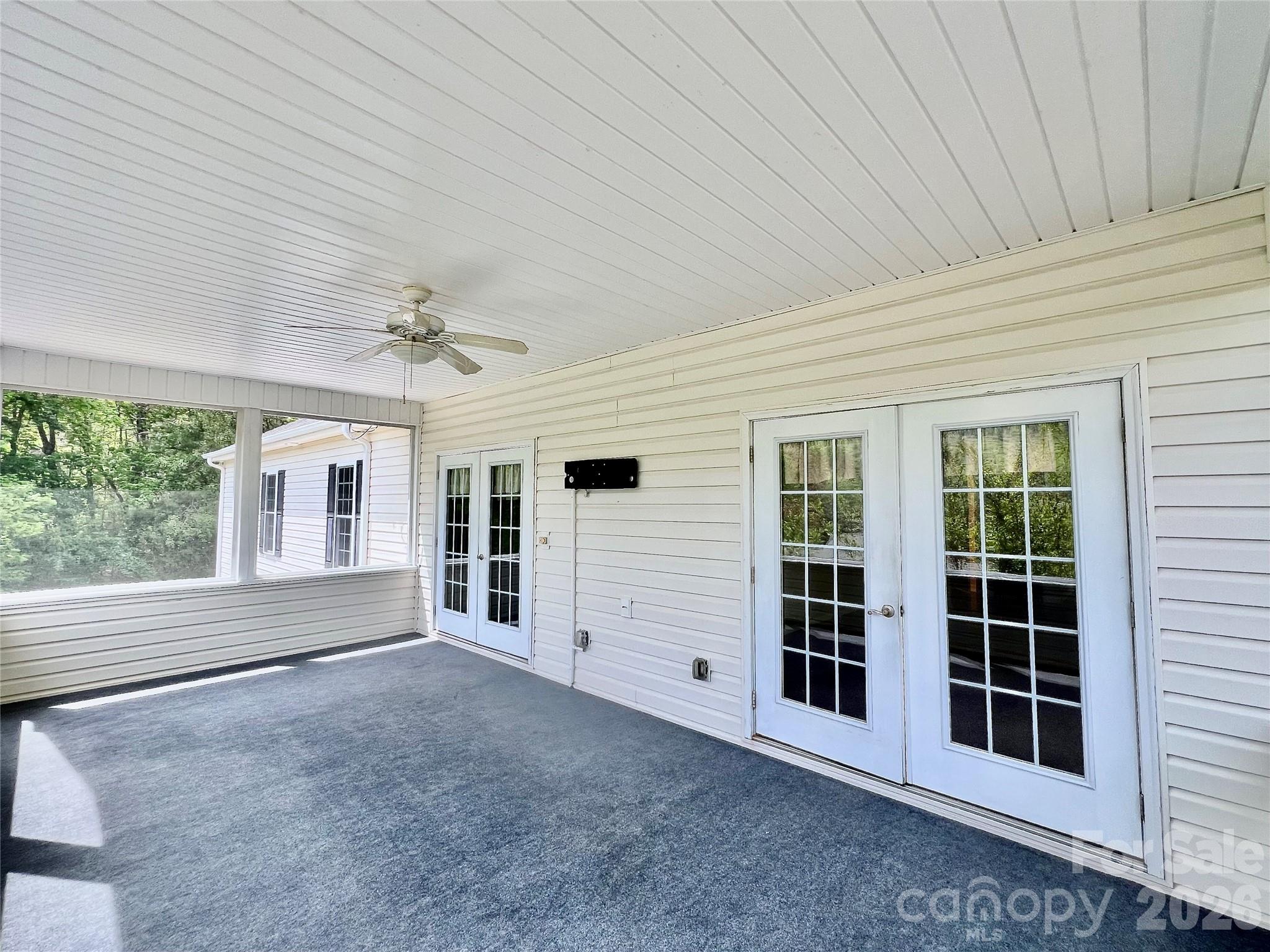 7 Curtis Drive Hendersonville NC 28739