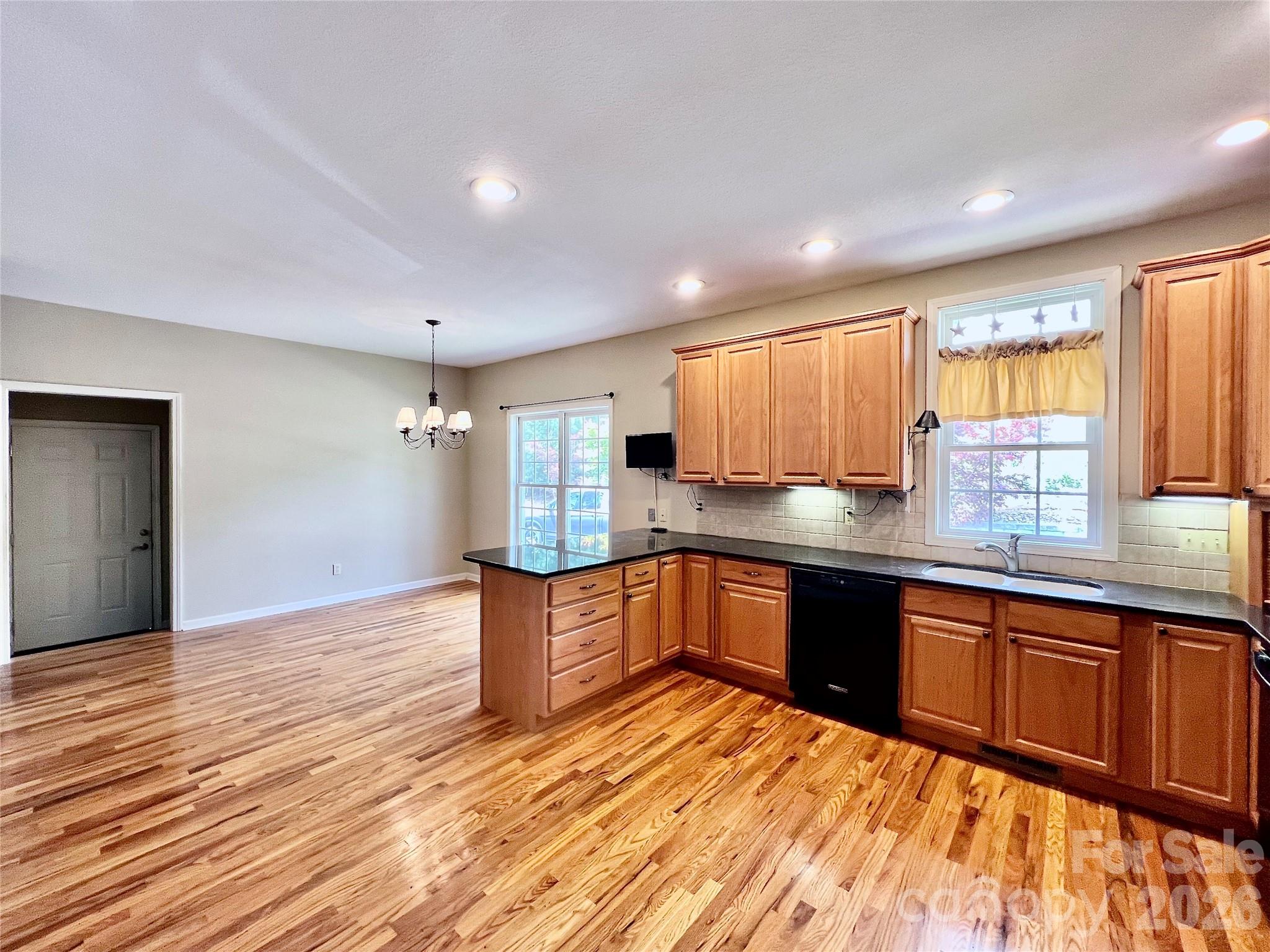 7 Curtis Drive Hendersonville NC 28739
