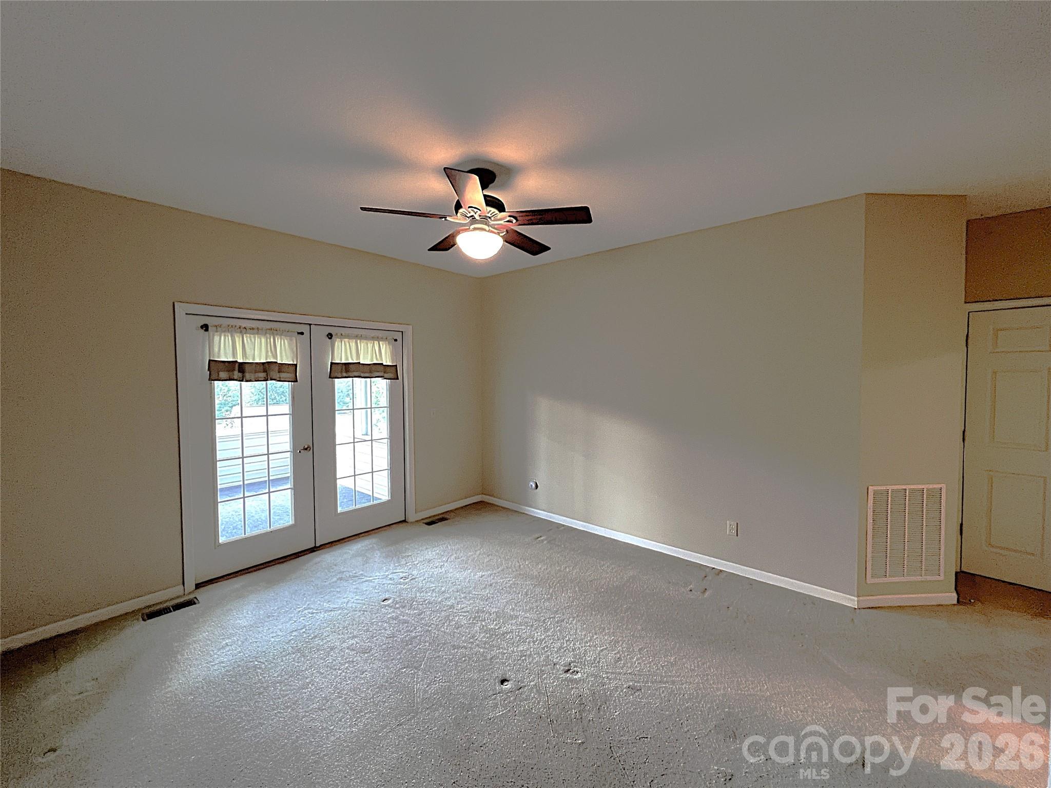 7 Curtis Drive Hendersonville NC 28739