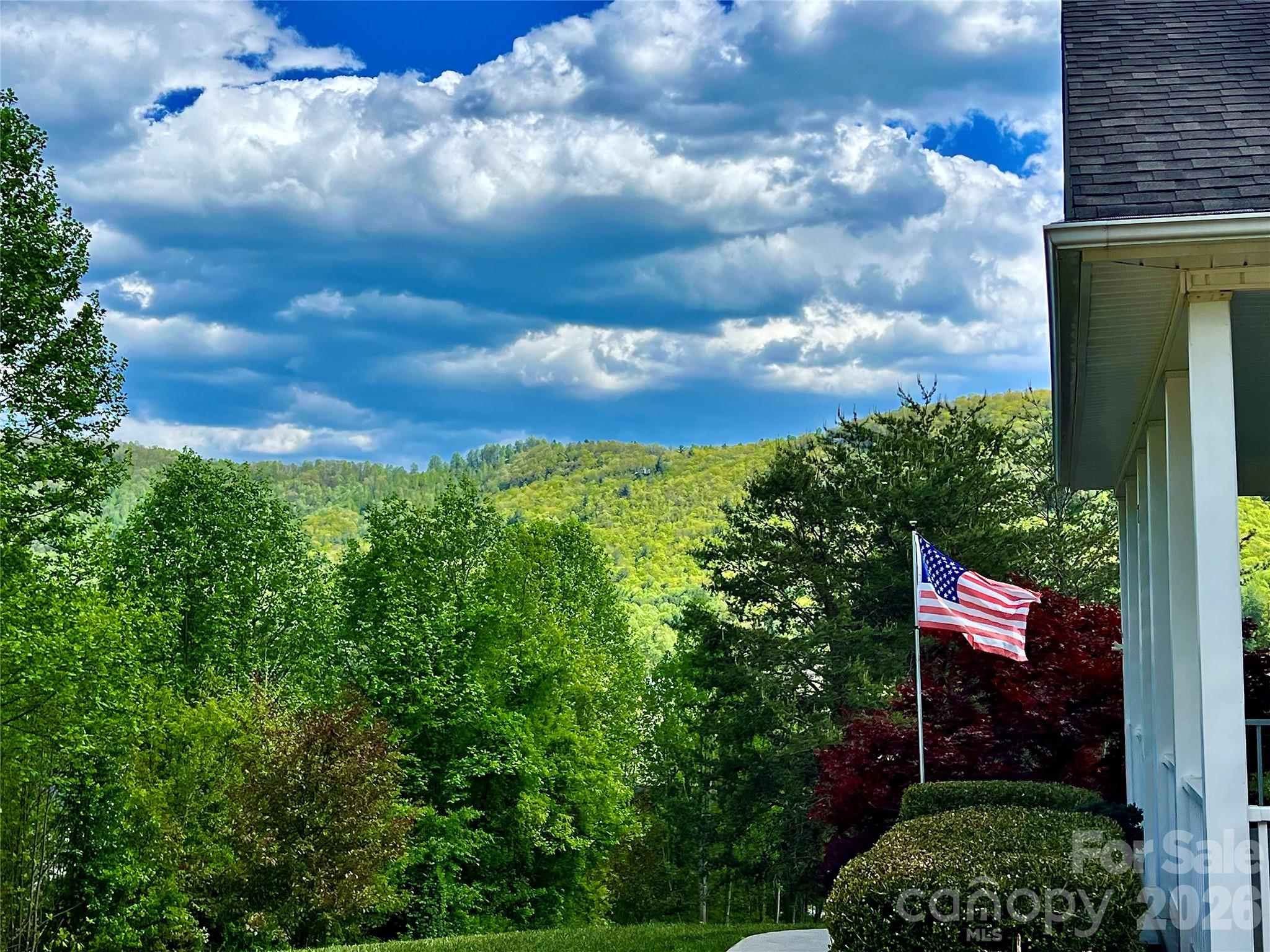7 Curtis Drive Hendersonville NC 28739