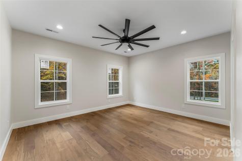 195 Grandview Peaks Drive Nebo NC 28761