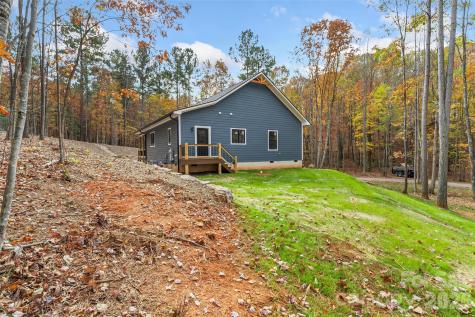195 Grandview Peaks Drive Nebo NC 28761