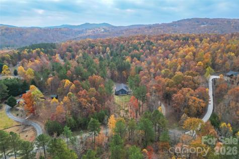 195 Grandview Peaks Drive Nebo NC 28761