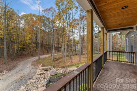 195 Grandview Peaks Drive Nebo NC 28761