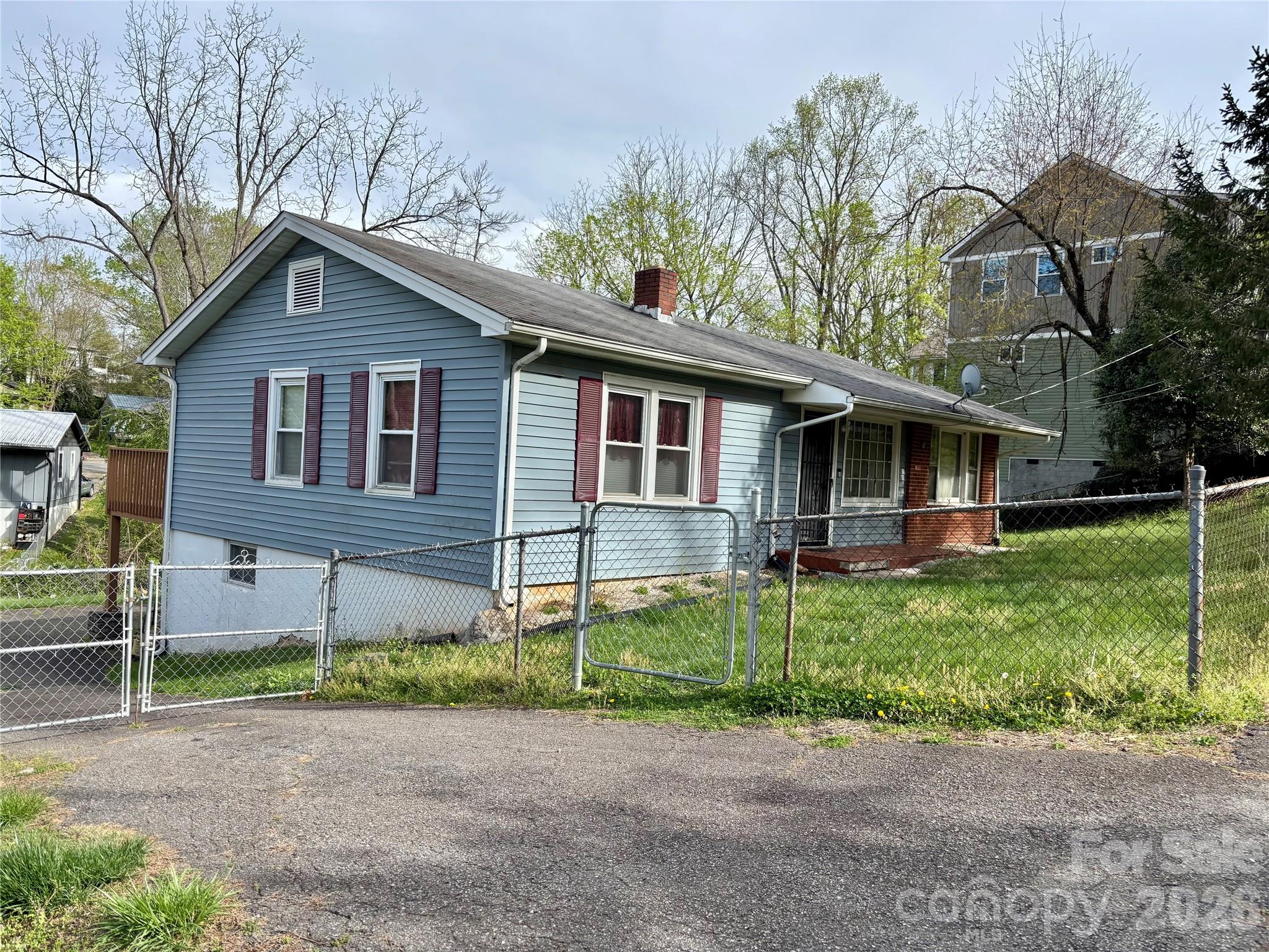 71 Balm Grove Avenue Asheville NC 28806