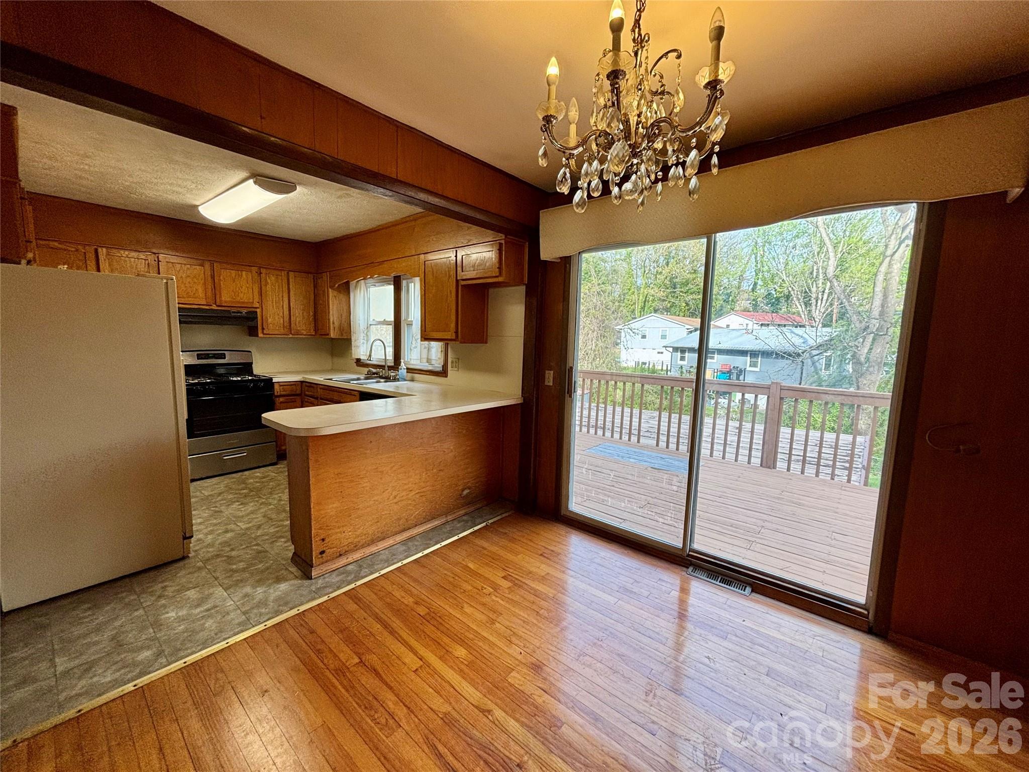71 Balm Grove Avenue Asheville NC 28806