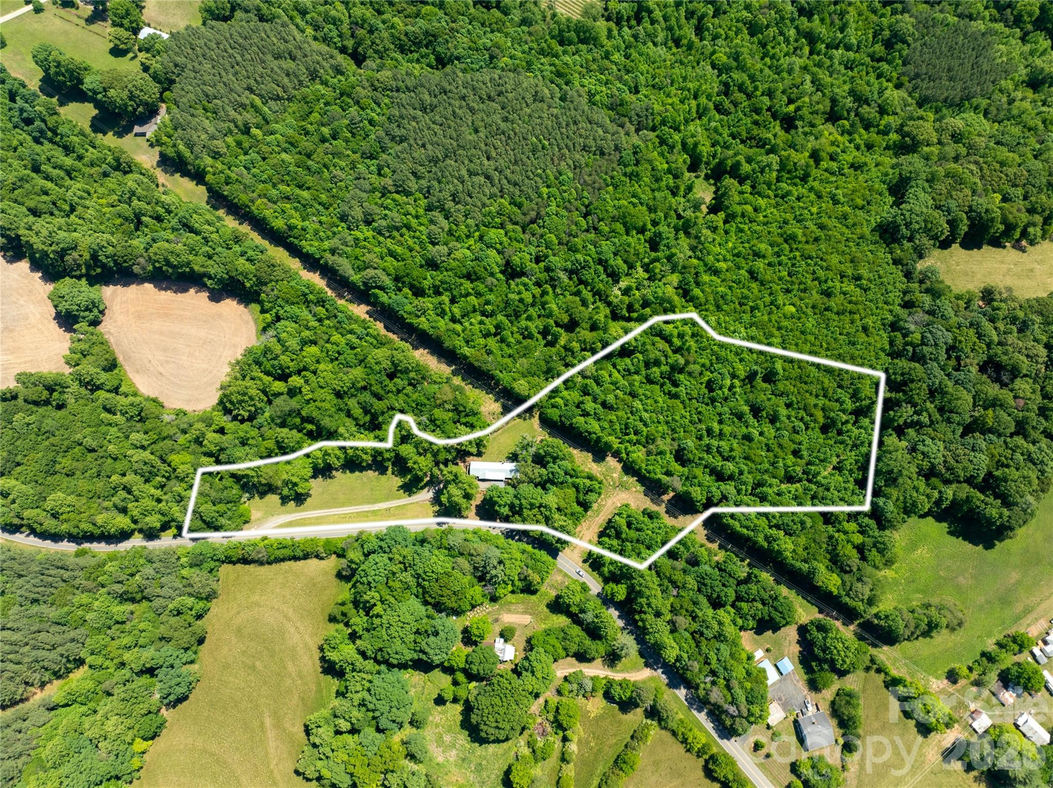 142 Pioneer Road Harmony NC 28634
