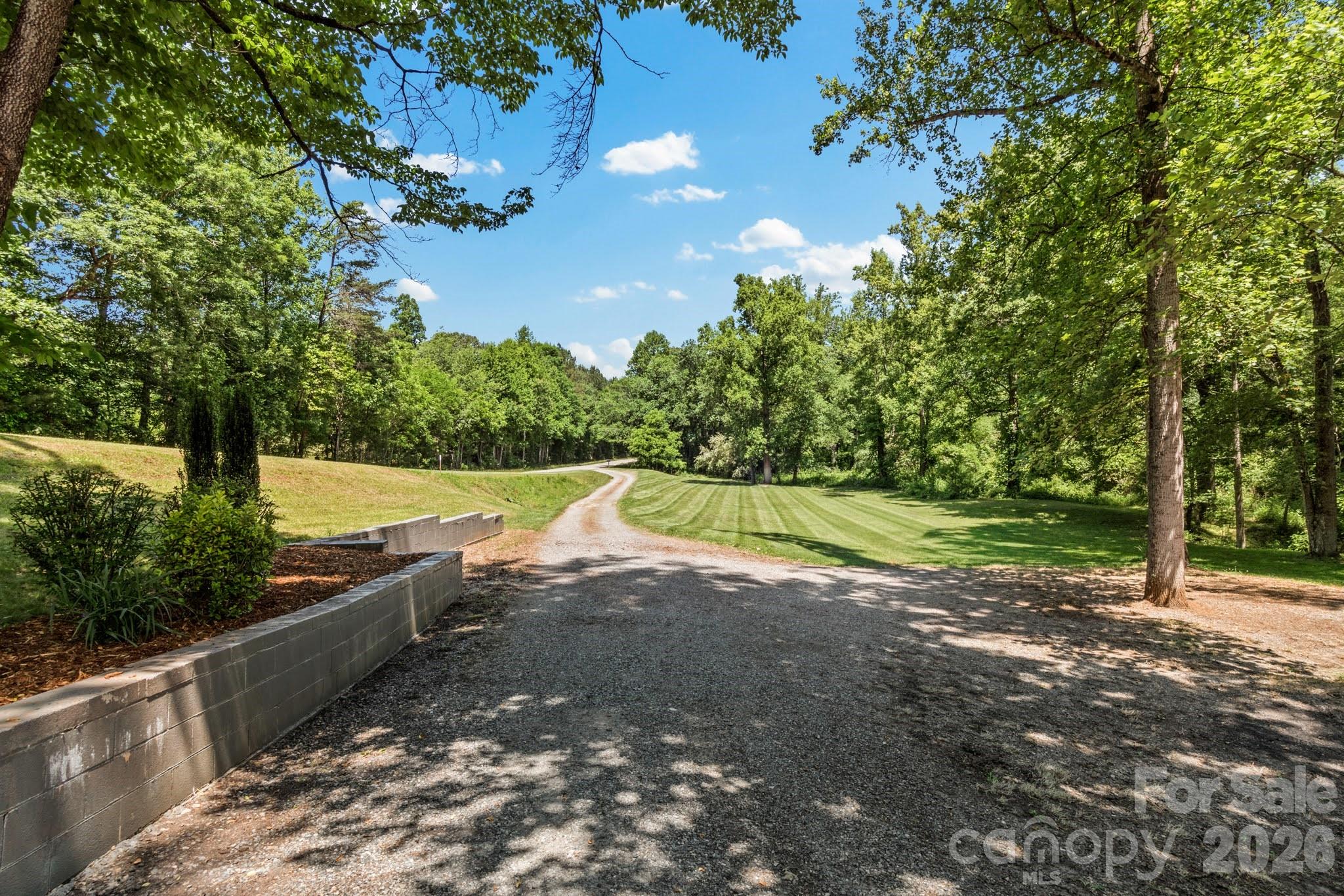 142 Pioneer Road Harmony NC 28634