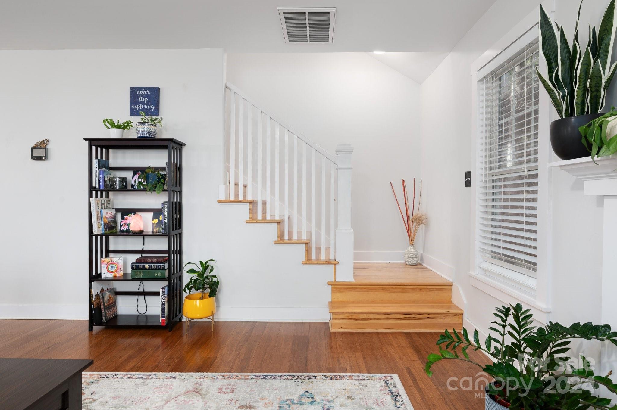 11 Knotty Alder Court Candler NC 28715
