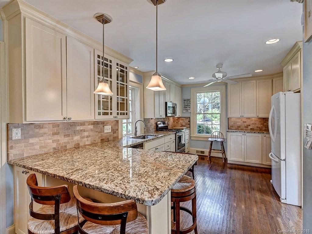 2617 Briarcliff Place Charlotte NC 28207