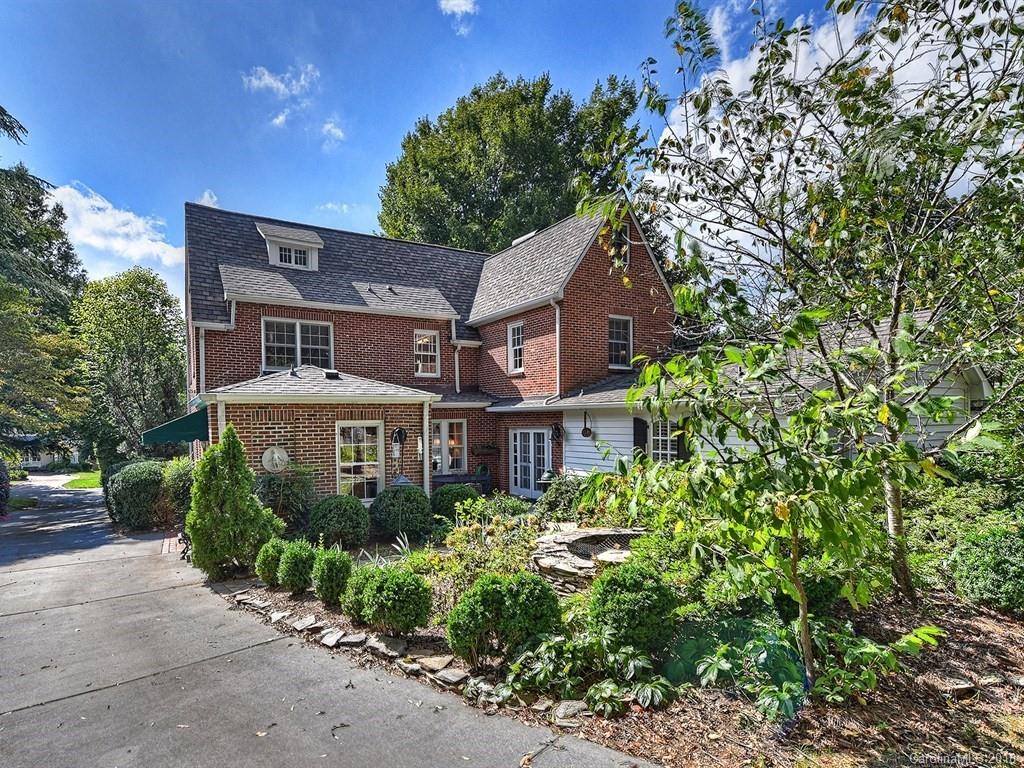2617 Briarcliff Place Charlotte NC 28207