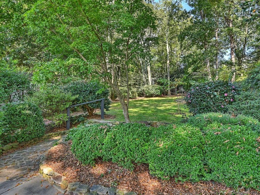 2617 Briarcliff Place Charlotte NC 28207