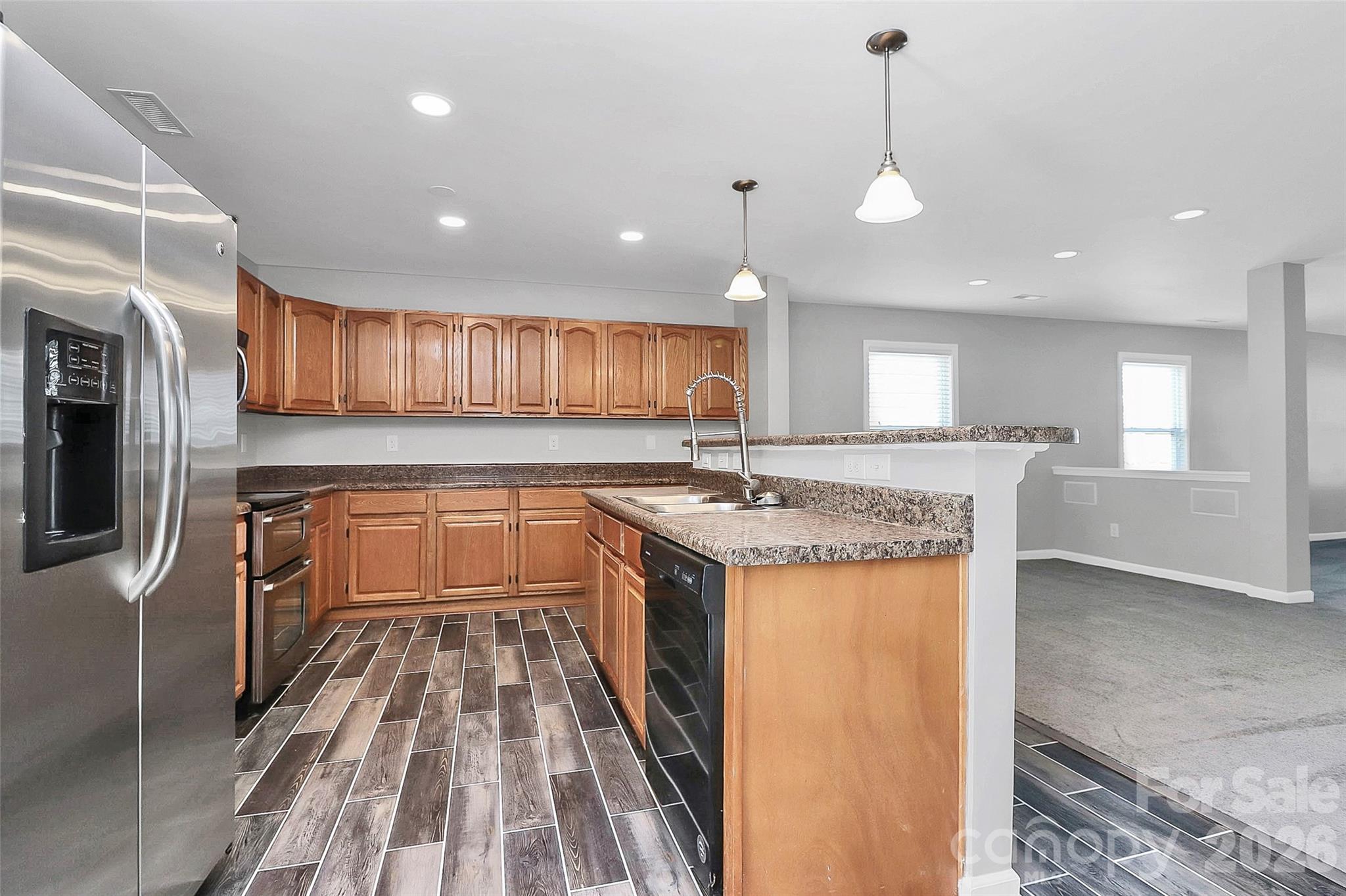15705 Lakepoint Forest Drive Charlotte NC 28278
