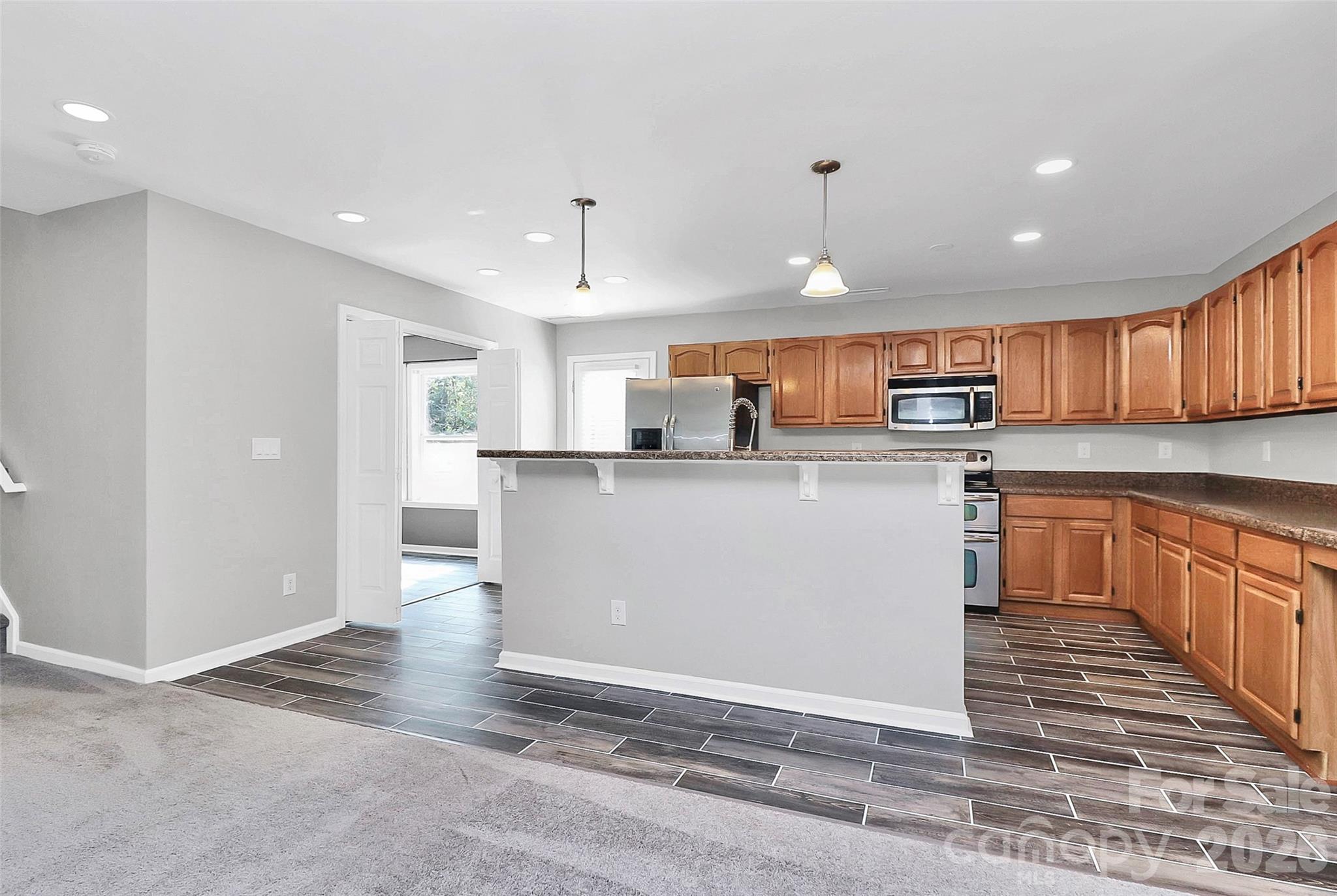 15705 Lakepoint Forest Drive Charlotte NC 28278