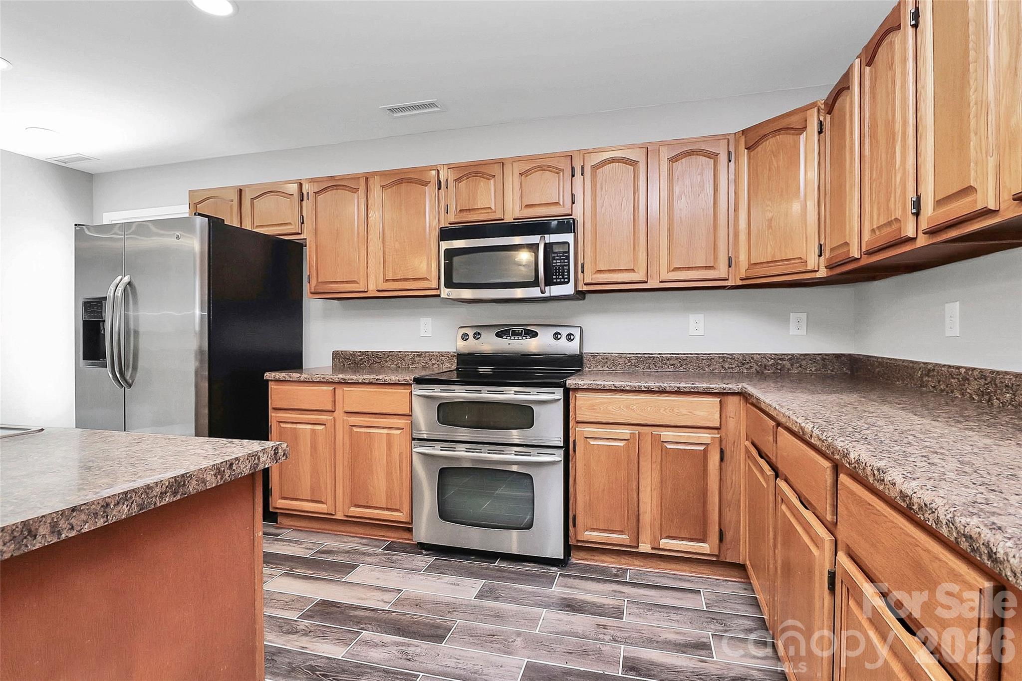 15705 Lakepoint Forest Drive Charlotte NC 28278
