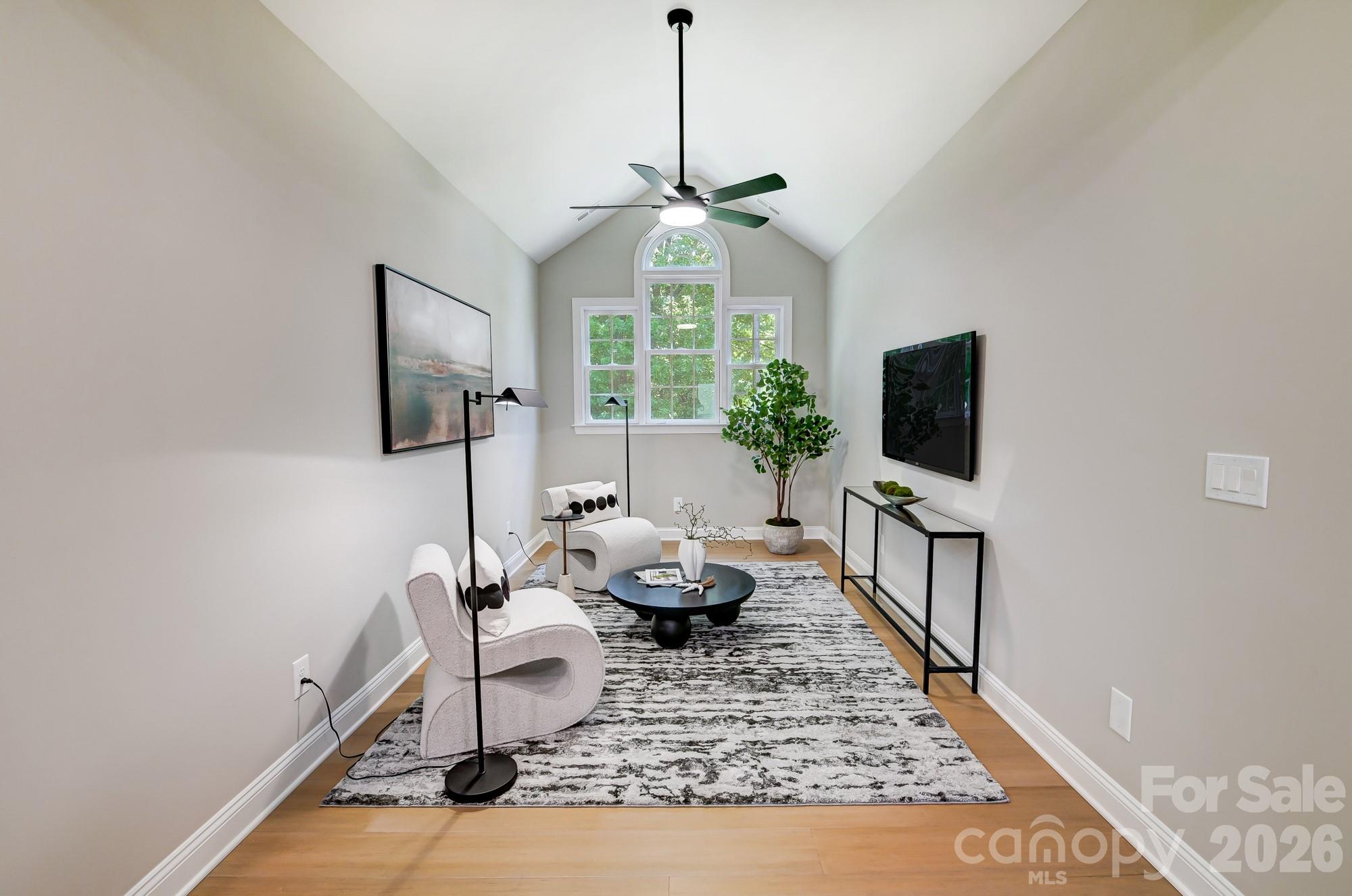 8707 Fairview Road Charlotte NC 28226
