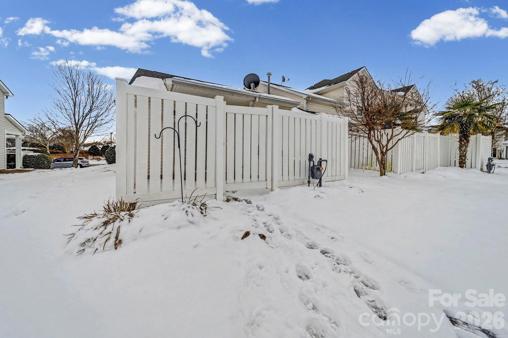 6216 Lentz Way Harrisburg NC 28075