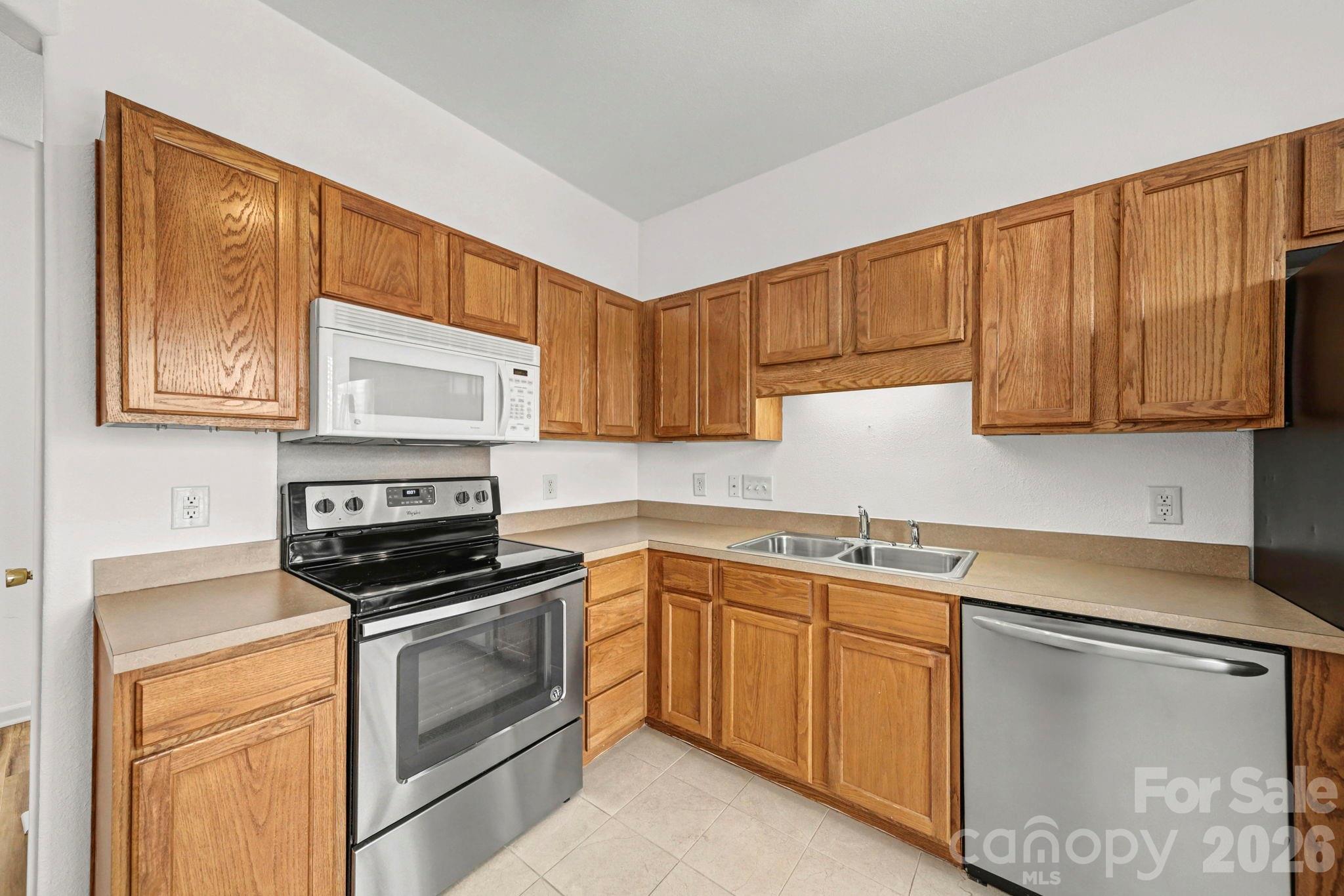 6216 Lentz Way Harrisburg NC 28075