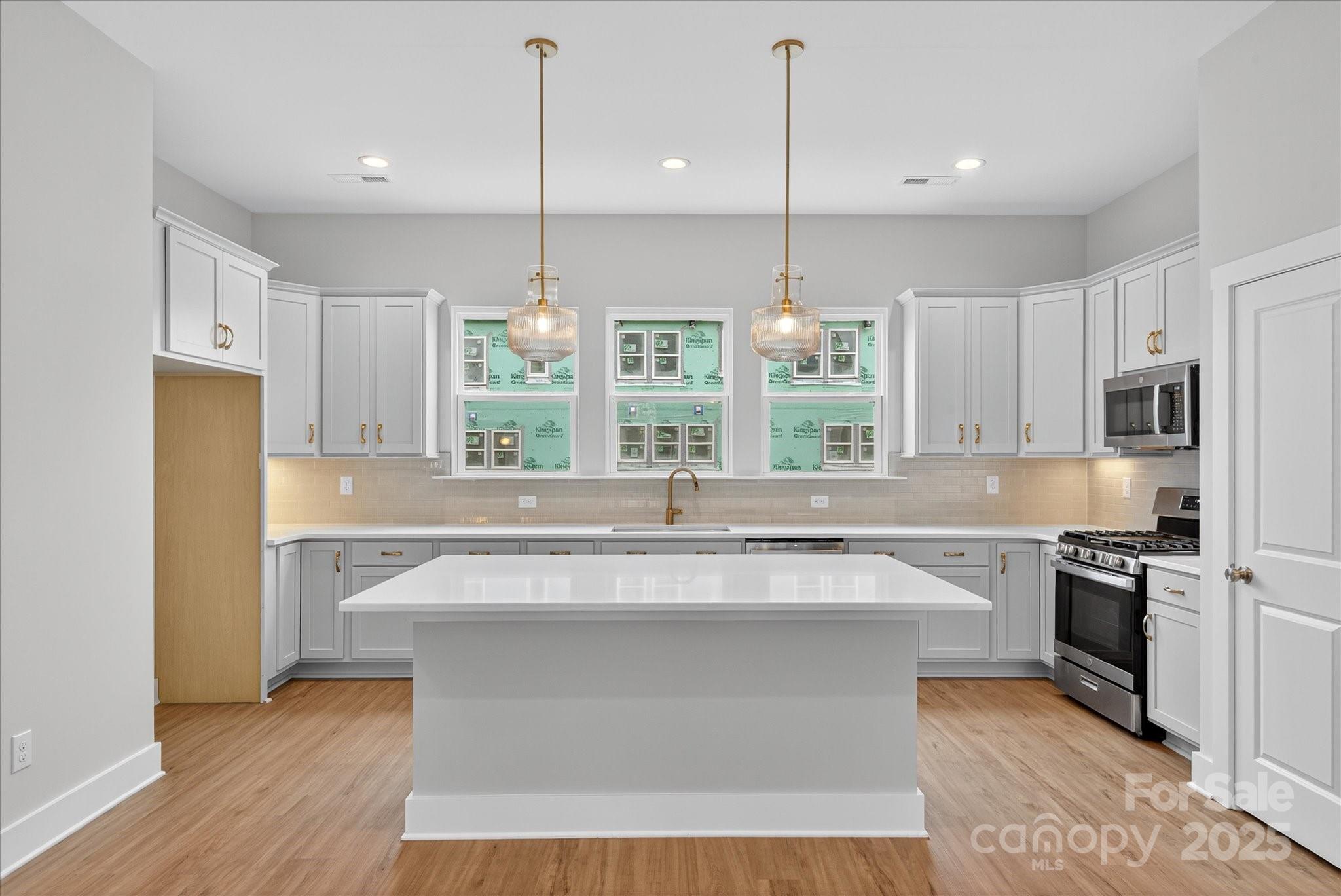 412 Nathaniel Way Charlotte NC 28213
