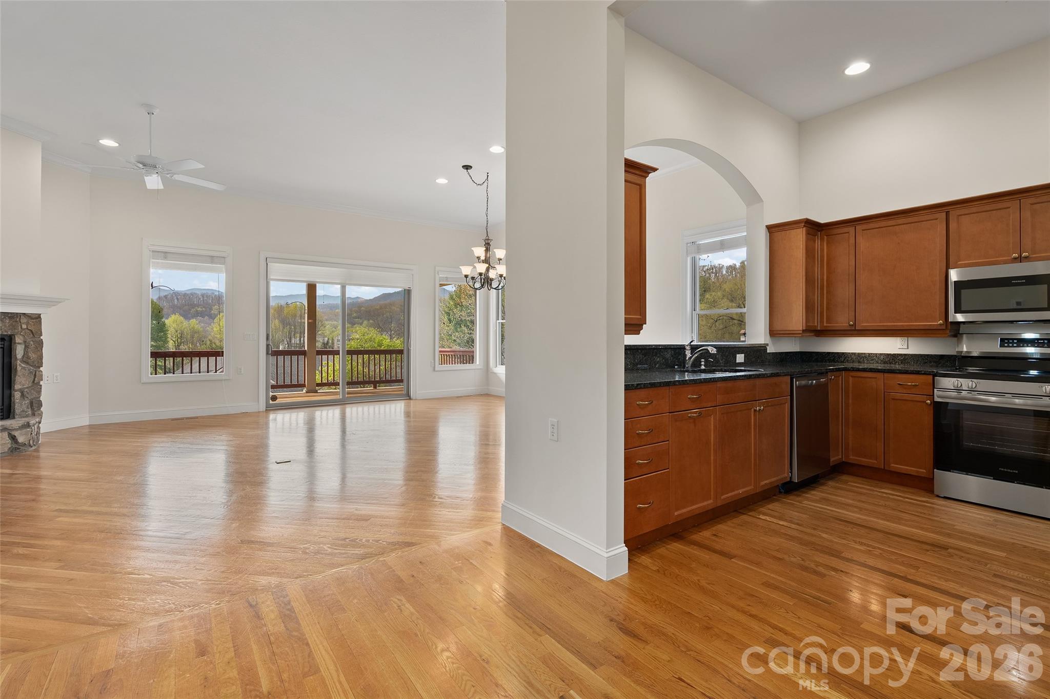 134 Augusta Circle Waynesville NC 28786