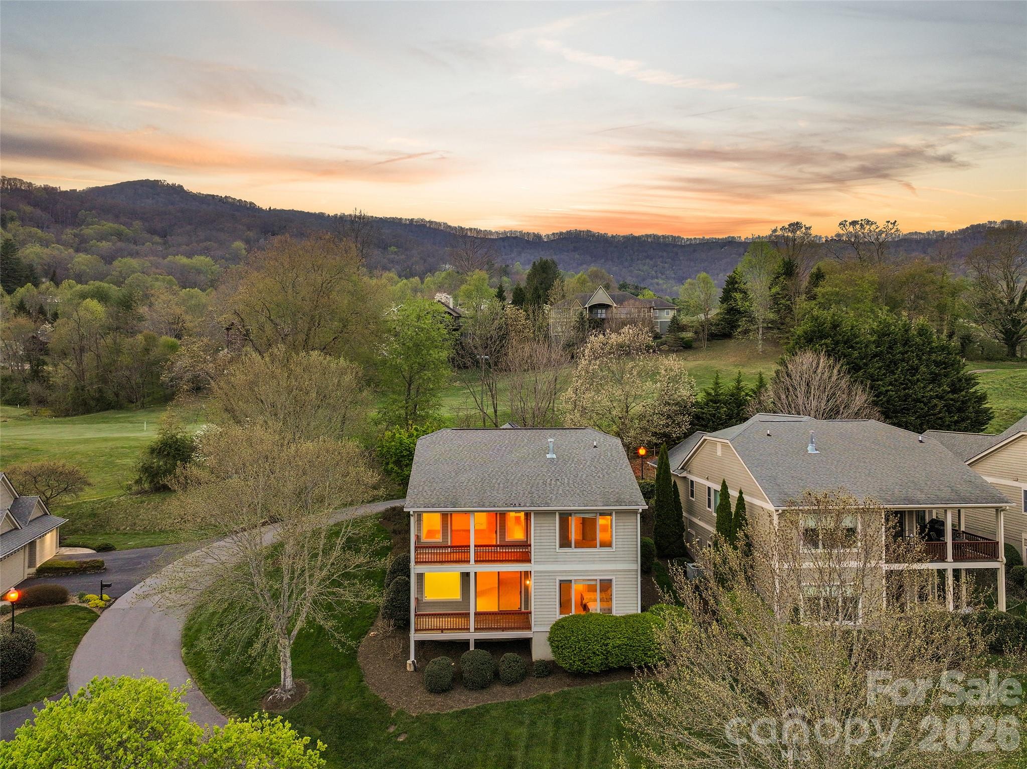 134 Augusta Circle Waynesville NC 28786