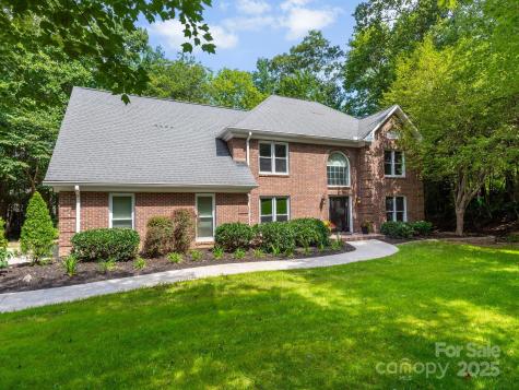 4 Quail Hollow Drive Arden NC 28704