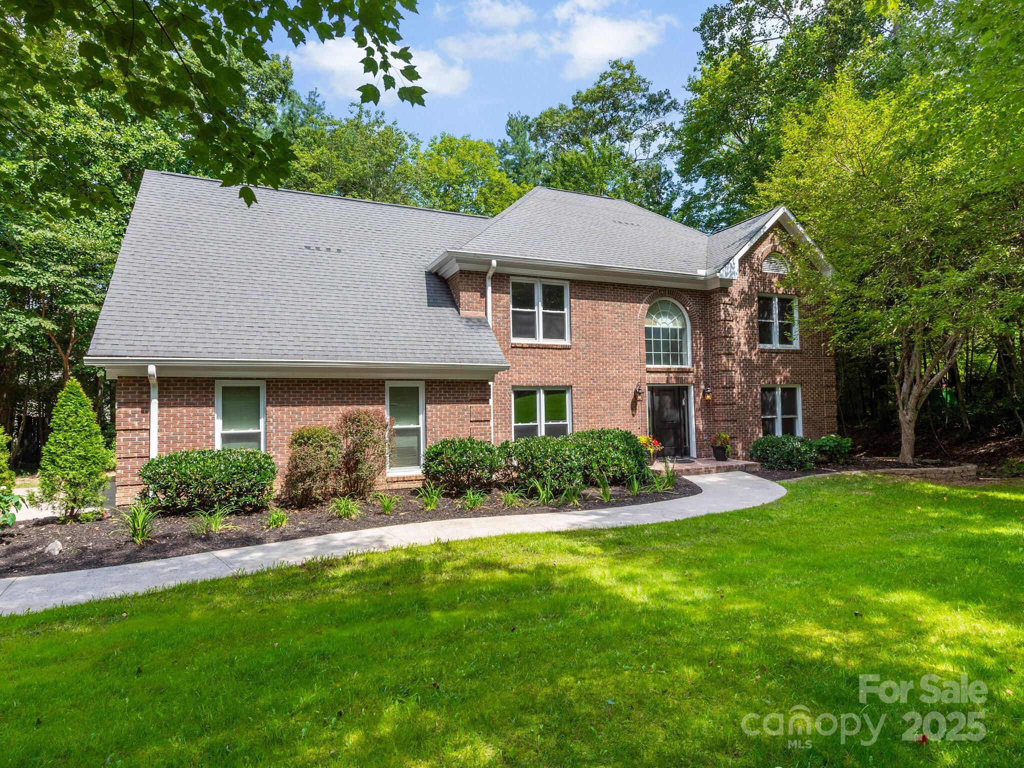 4 Quail Hollow Drive Arden NC 28704