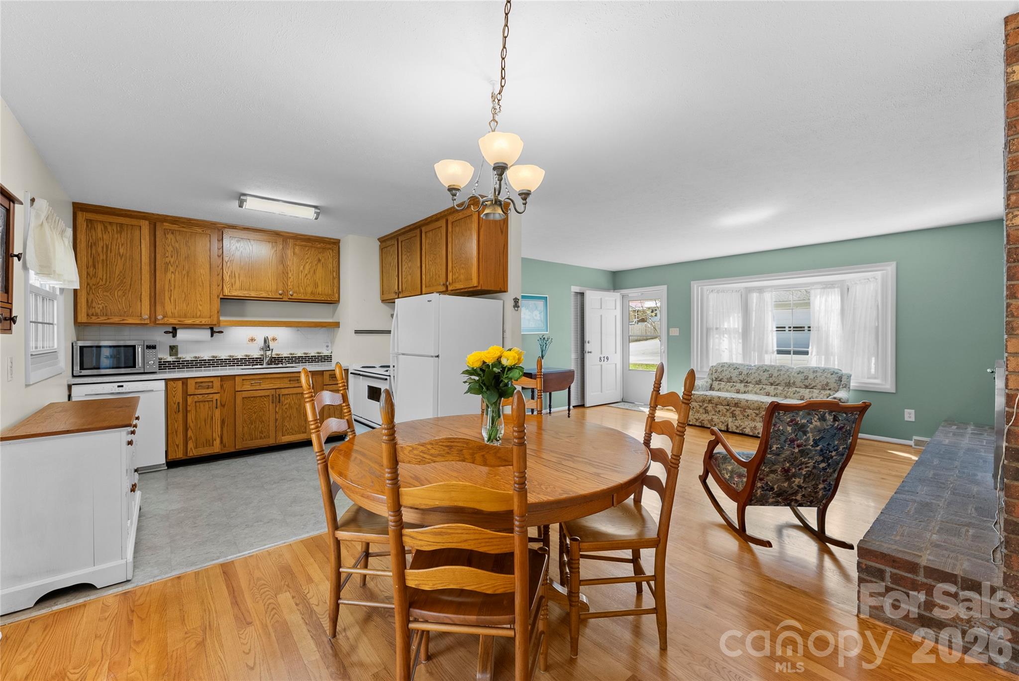 879 New Haw Creek Road Asheville NC 28805