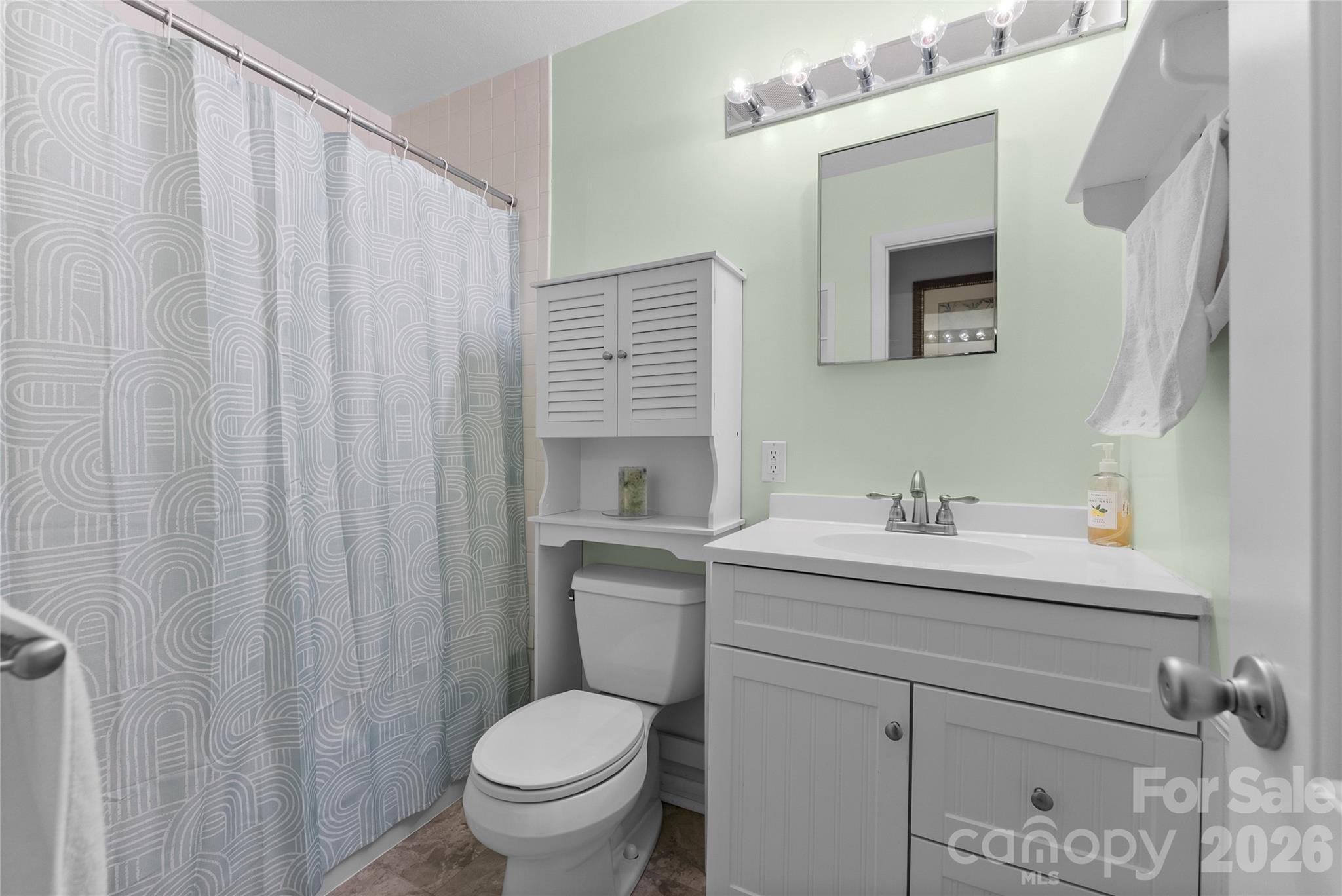 879 New Haw Creek Road Asheville NC 28805