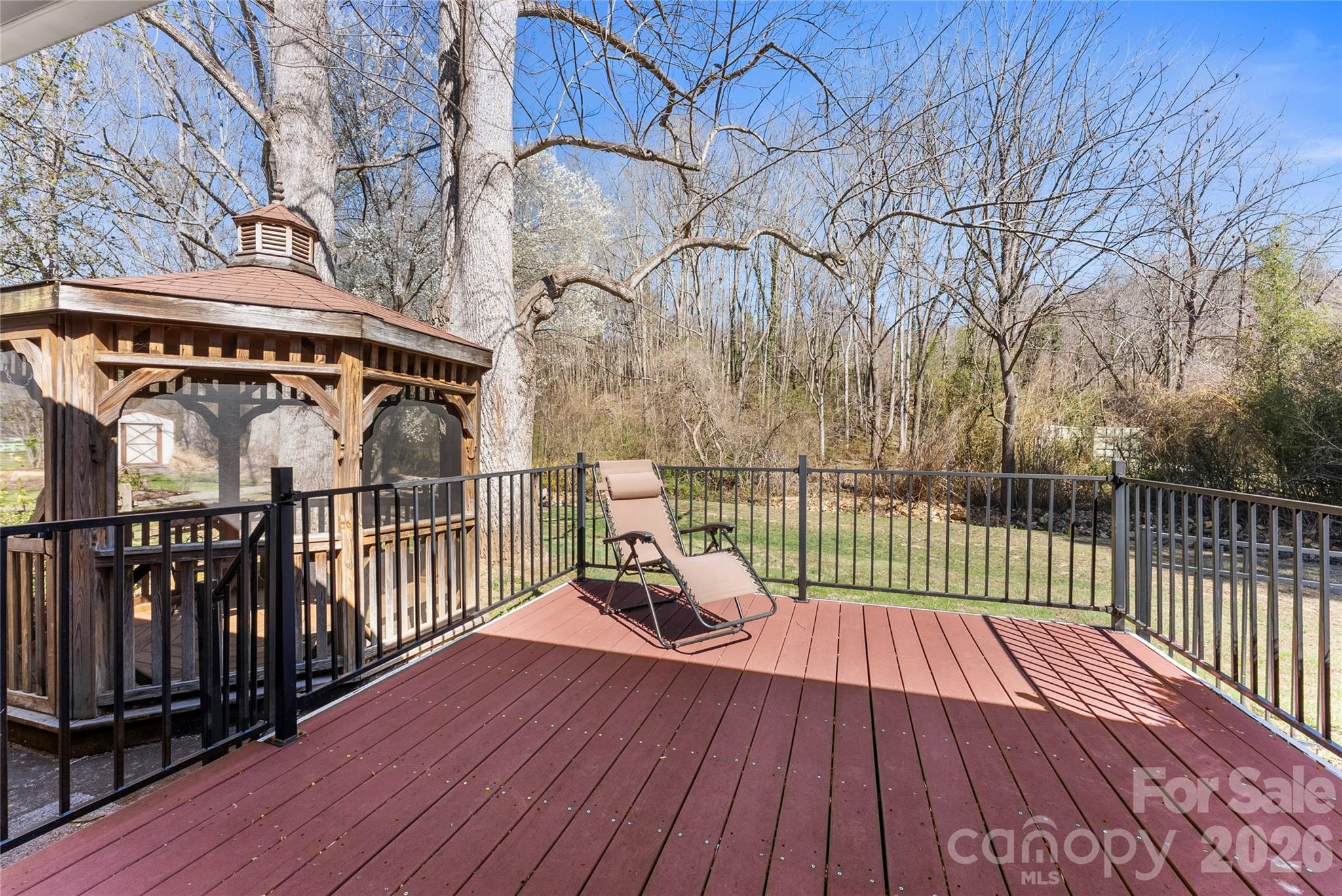 879 New Haw Creek Road Asheville NC 28805