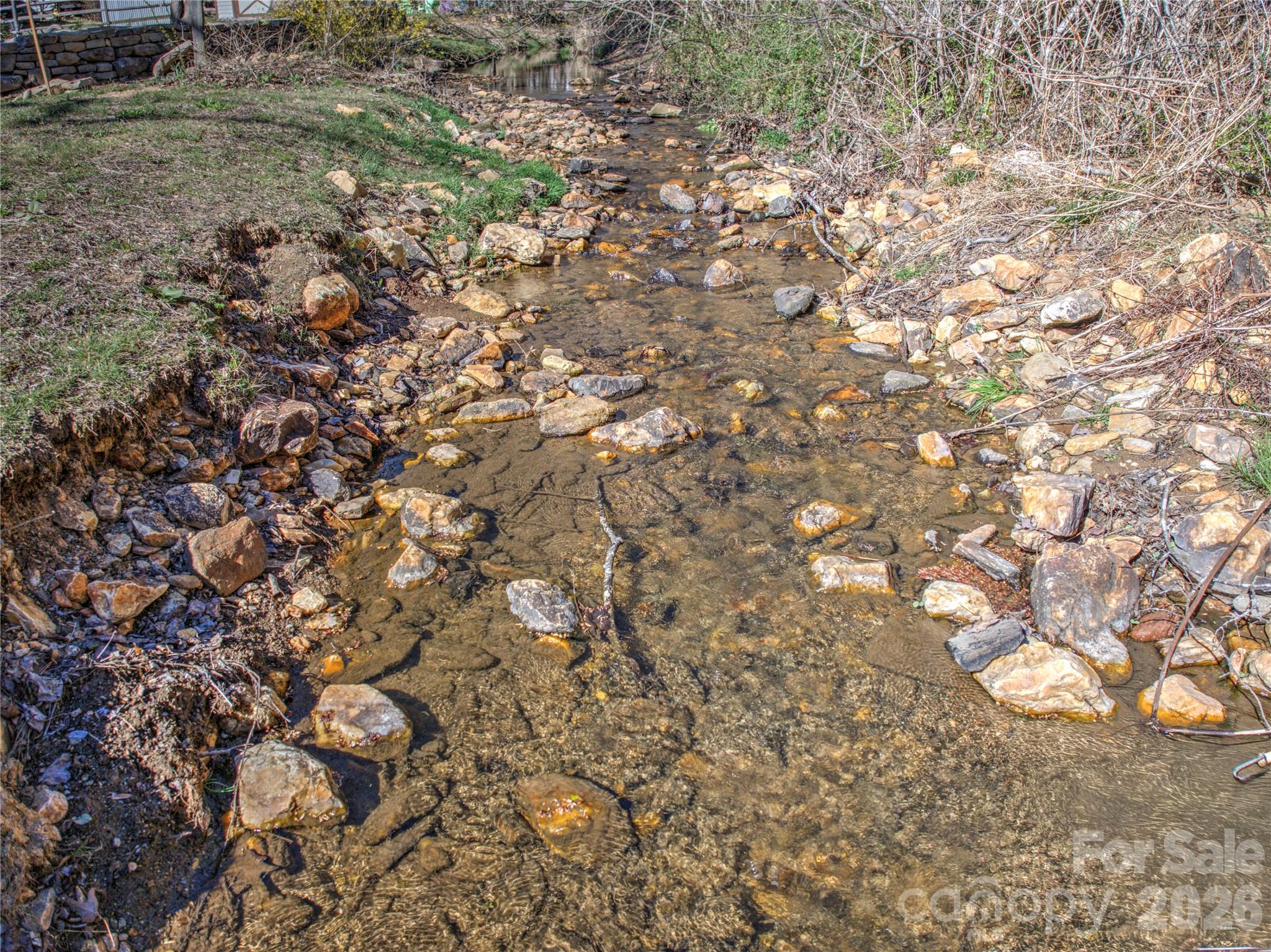 879 New Haw Creek Road Asheville NC 28805