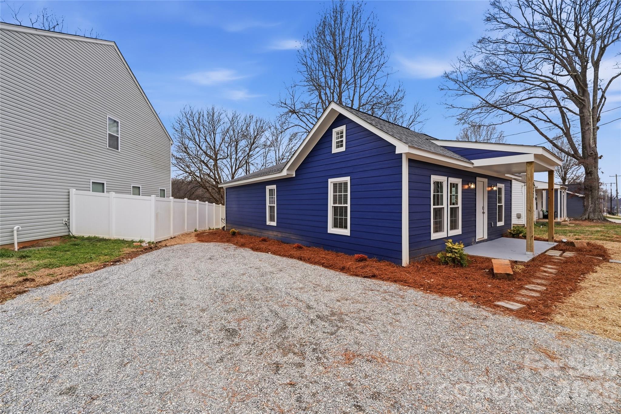 522 W Mclelland Avenue Mooresville NC 28115