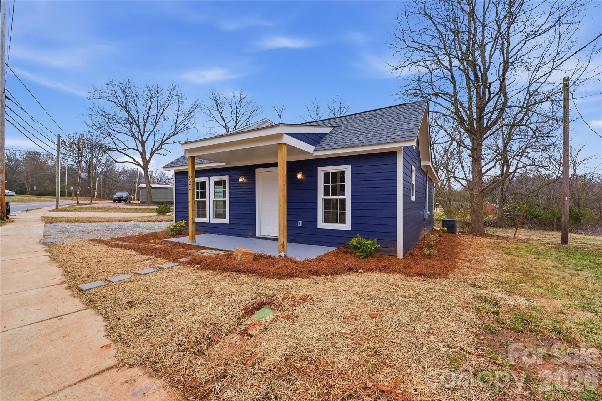 522 W Mclelland Avenue Mooresville NC 28115