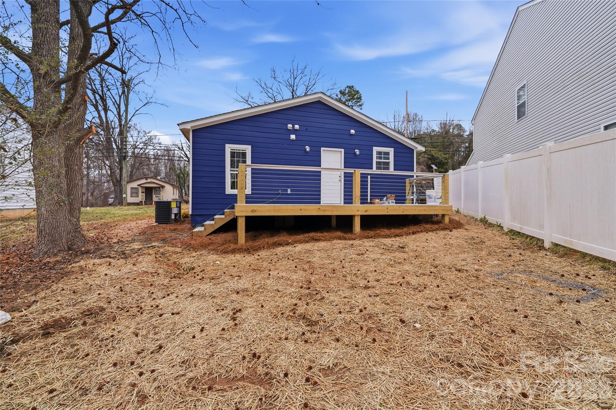 522 W Mclelland Avenue Mooresville NC 28115