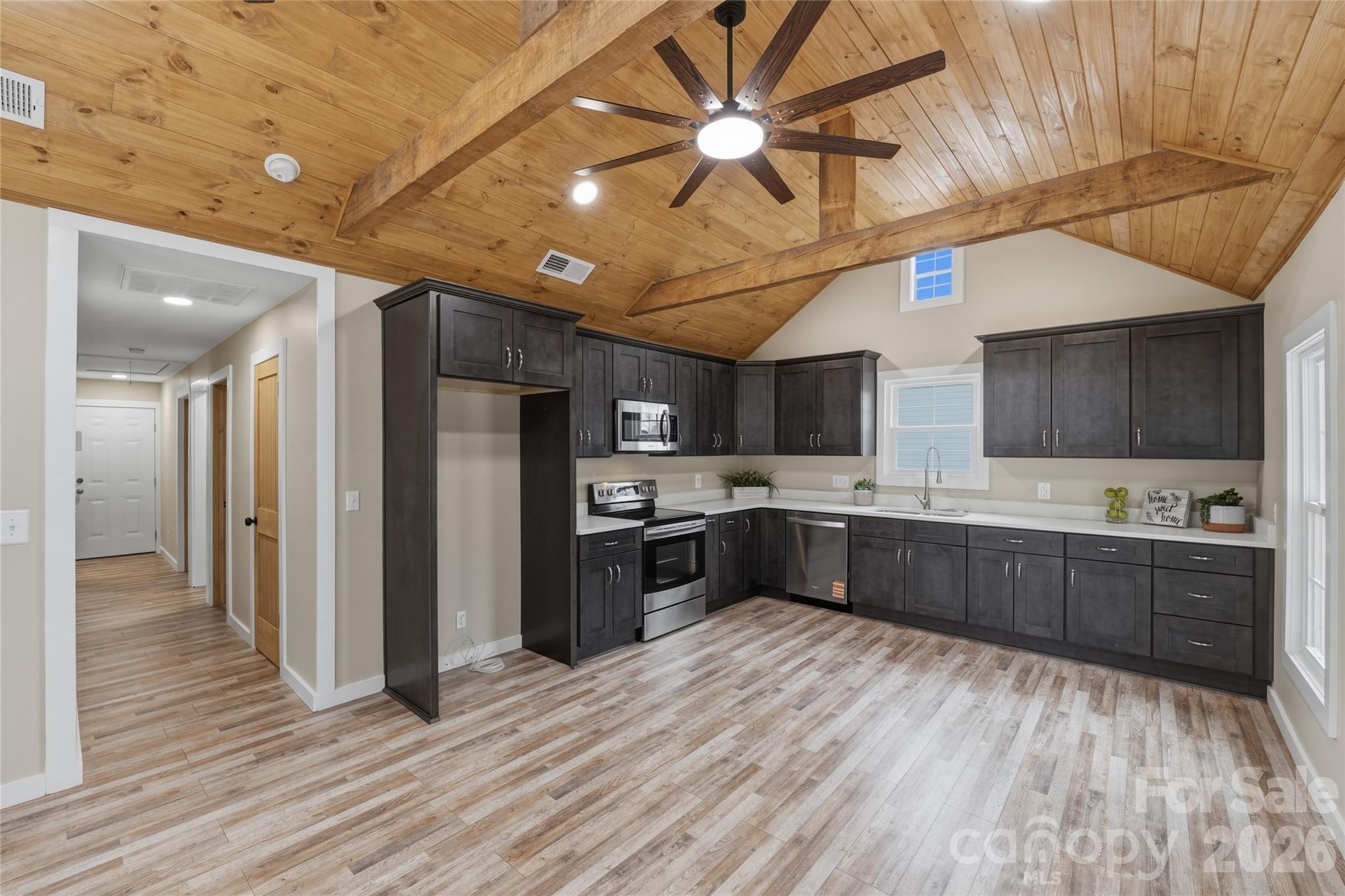 522 W Mclelland Avenue Mooresville NC 28115
