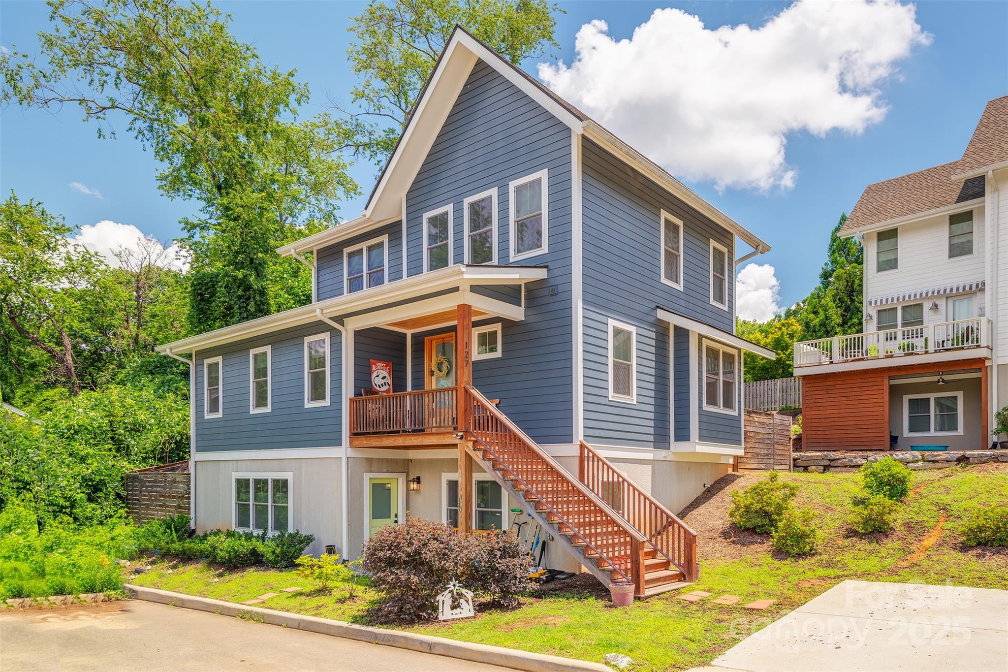 127 Alma Lane Asheville NC 28806