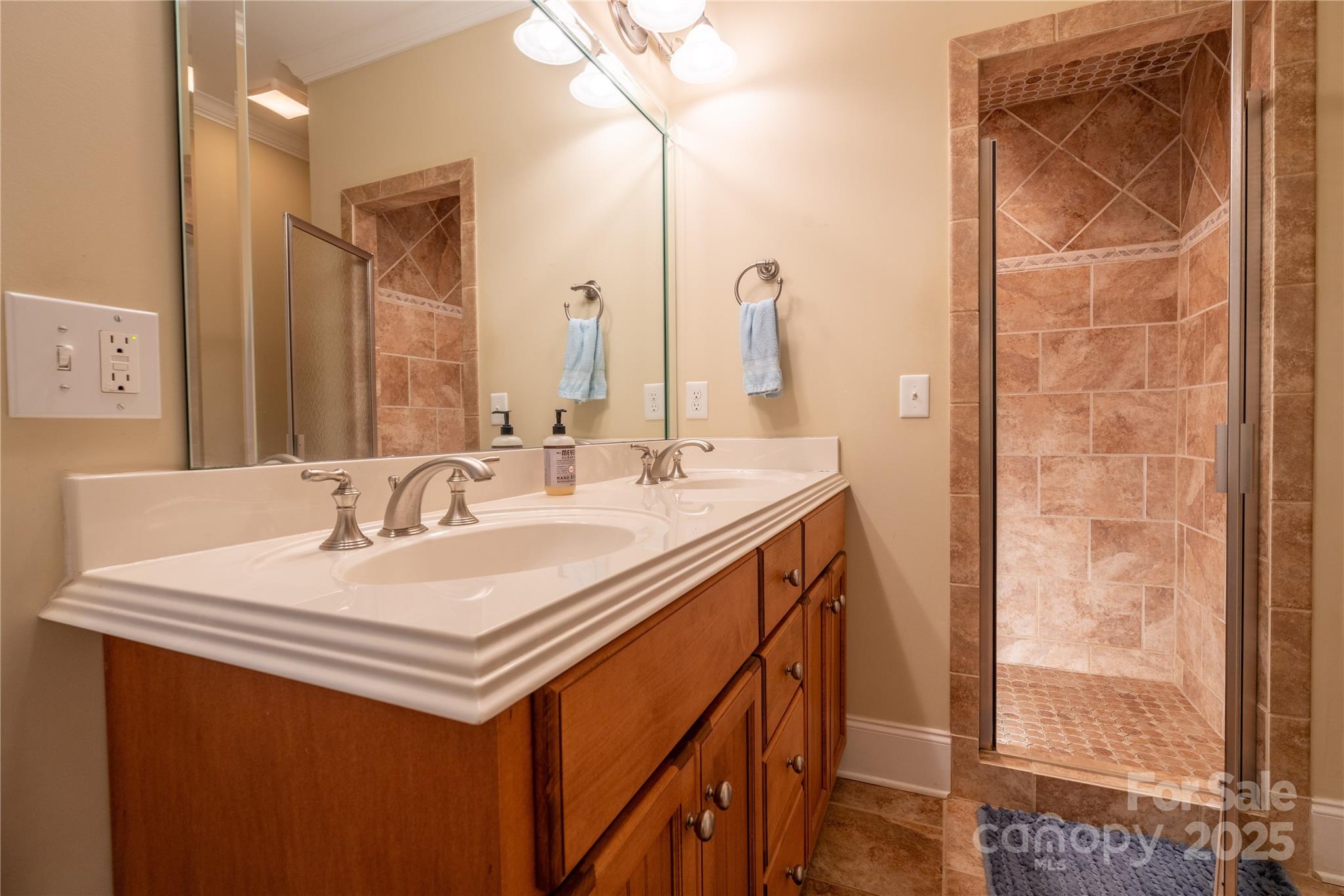 1427 Merrimont Avenue Kings Mountain NC 28086