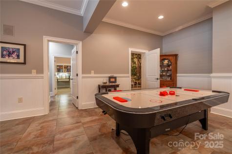 1427 Merrimont Avenue Kings Mountain NC 28086
